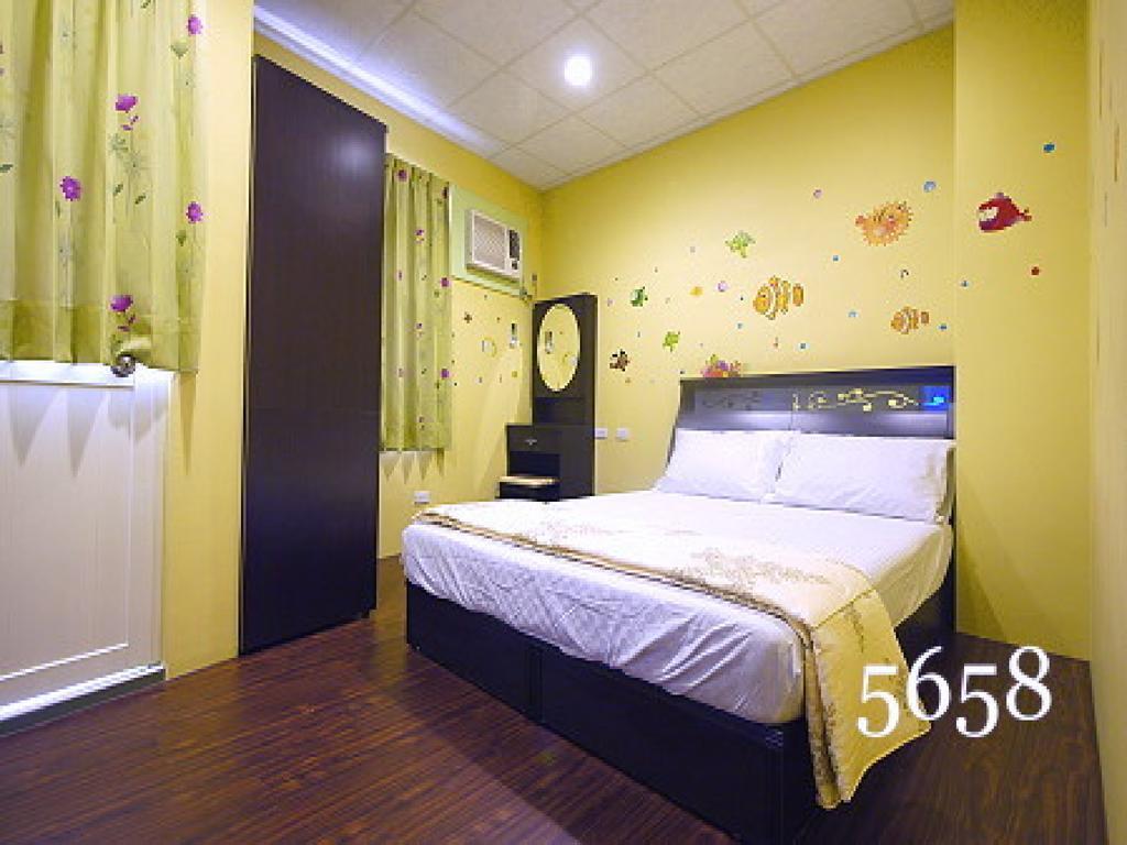 Hua Qiao De Jia Apartamento Donggang Exterior foto
