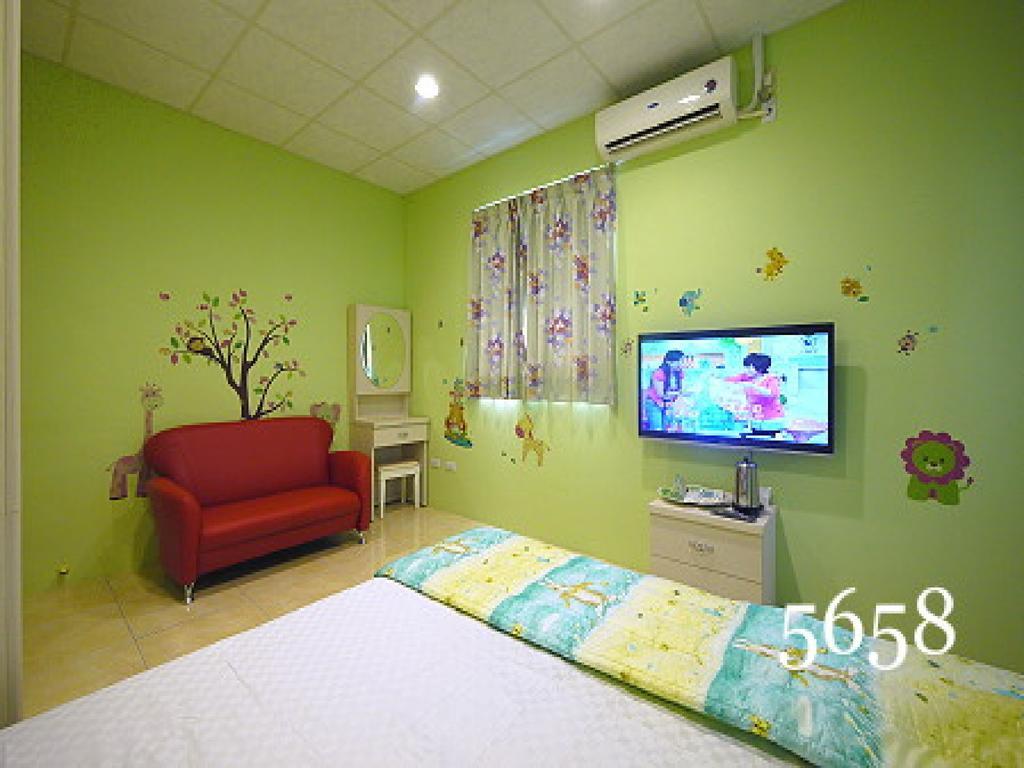 Hua Qiao De Jia Apartamento Donggang Exterior foto